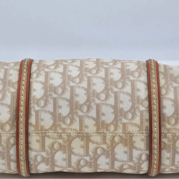 Authentic Christian Dior Trotter
Romantique Hand Bag PVC Leather
Beige H1483 - Picture 5 of 10